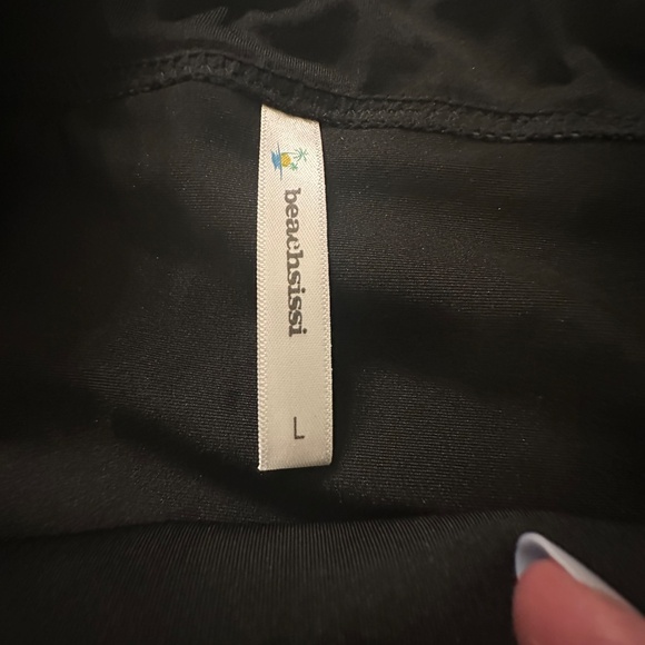 NWT-Beachsissi Black Ruffled Tankini-Size‎ Large - Picture 9 of 9